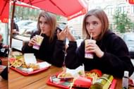 can cause diabetes and obesity (Image via Pexels / darya sannikova)